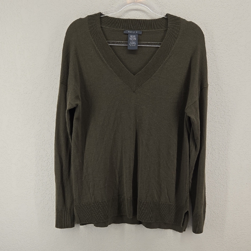 Matty M Olive Green V-Neck Sweater Size Small
